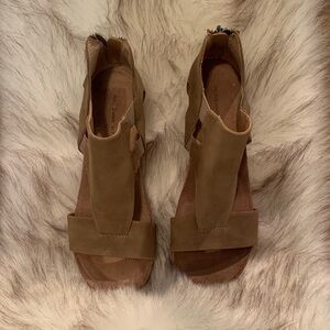 Adrienne Vittadini Tan Sandals